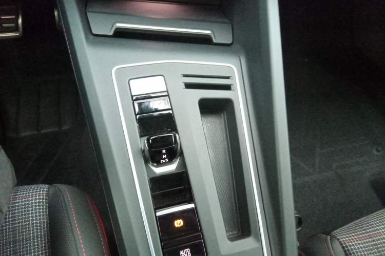 Used Volkswagen Golf GTI 2021 380TSI DSG GTI Gear Lever
