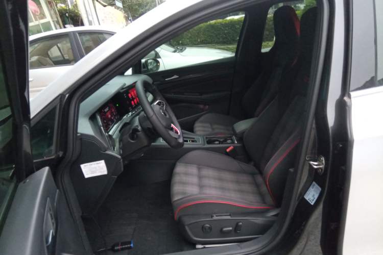 Used Volkswagen Golf GTI 2021 380TSI DSG GTI Left Front Seat