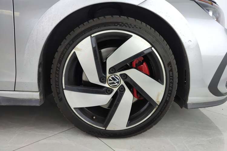 Used Volkswagen Golf GTI 2021 380TSI DSG GTI Left Rear Wheel Hub