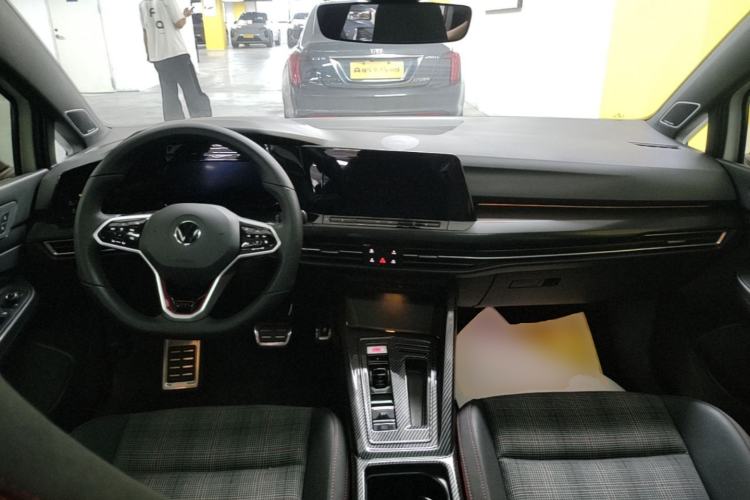 Used Volkswagen Golf GTI 2021 380TSI DSG GTI Center Console