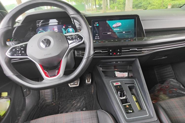 Used Volkswagen Golf GTI 2021 380TSI DSG GTI Center Console