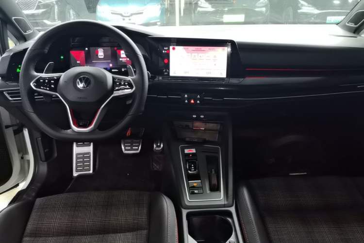 Used Volkswagen Golf GTI 2021 380TSI DSG GTI Center Console