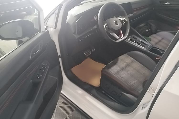 Used Volkswagen Golf GTI 2021 Facelift 380TSI DSG GTI Driver Seat