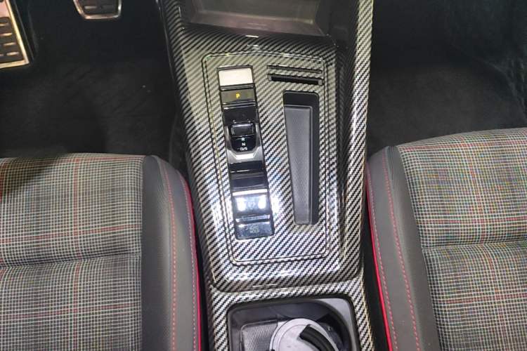 Used Volkswagen Golf GTI 2021 380TSI DSG GTI Gear Lever
