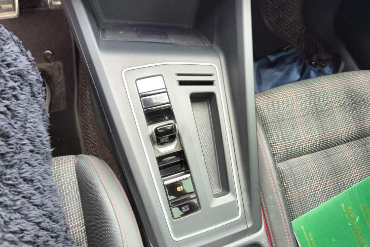 Used Volkswagen Golf GTI 2021 380TSI DSG GTI Gear Lever