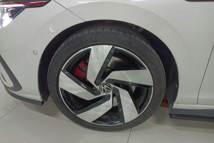Used Volkswagen Golf GTI 2021 380TSI DSG GTI Left Front Wheel Hub