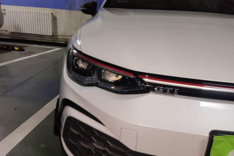 Used Volkswagen Golf GTI 2021 380TSI DSG GTI Right Front Headlight