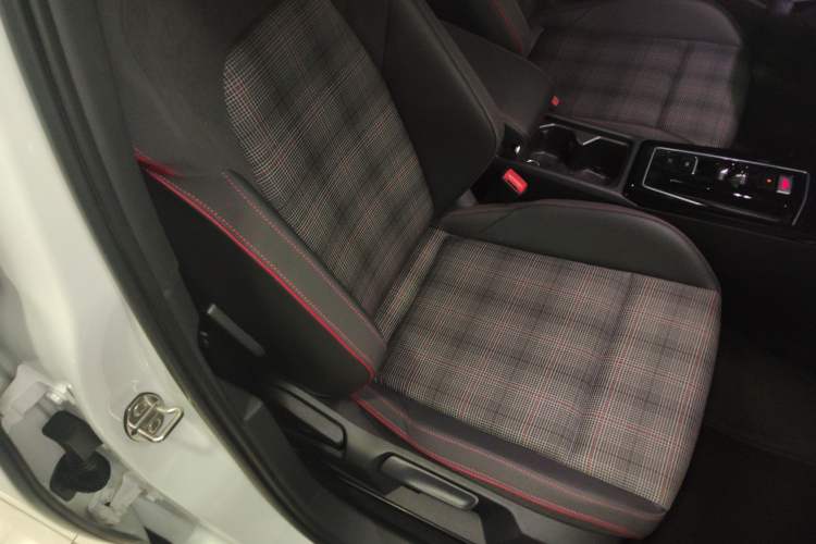 Used Volkswagen Golf GTI 2021 380TSI DSG GTI Right Front Seat