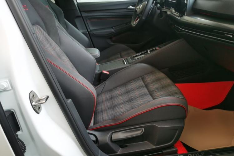Used Volkswagen Golf GTI 2021 380TSI DSG GTI Right Front Seat