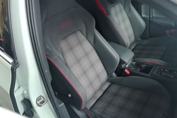 Used Volkswagen Golf GTI 2021 380TSI DSG GTI Right Front Seat