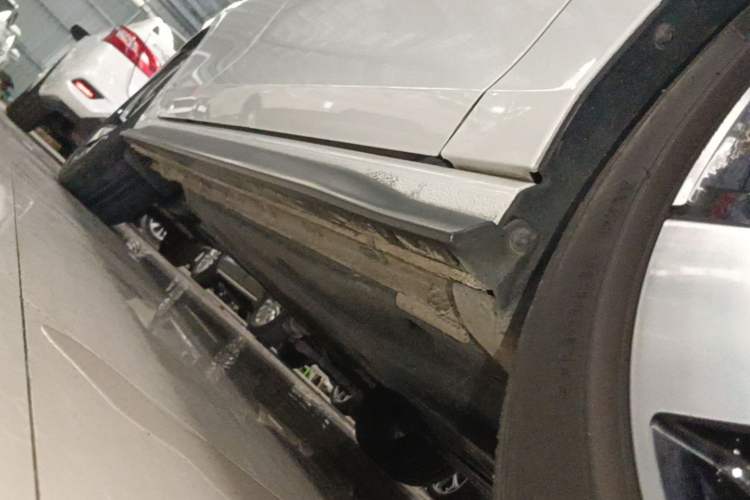 Used Volkswagen Golf GTI 2021 380TSI DSG GTI Right Side Sill