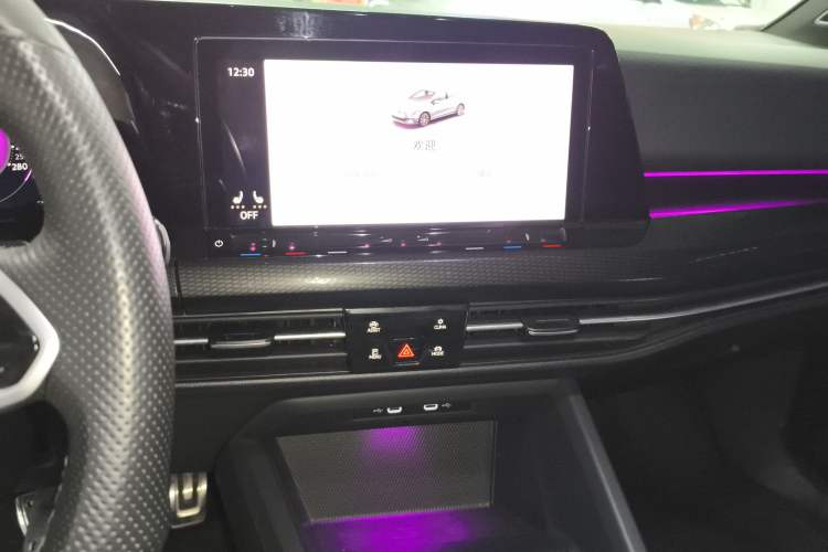 Used Volkswagen Golf GTI 2023 380TSI DSG GTI Audio And AC Panel