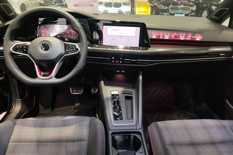 Used Volkswagen Golf GTI 2023 380TSI DSG GTI Center Console