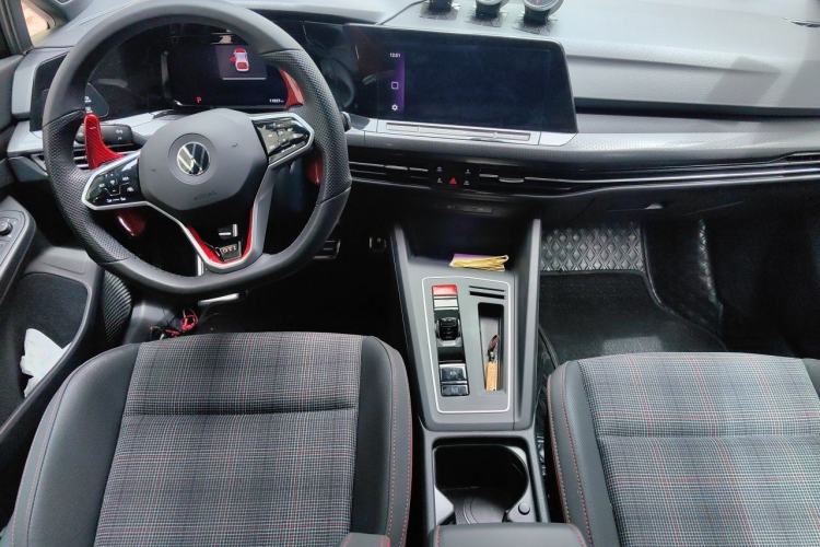 Used Volkswagen Golf GTI 2023 380TSI DSG GTI Center Console