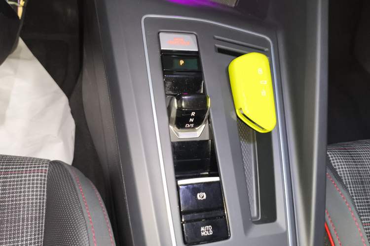 Used Volkswagen Golf GTI 2023 380TSI DSG GTI Gear Lever