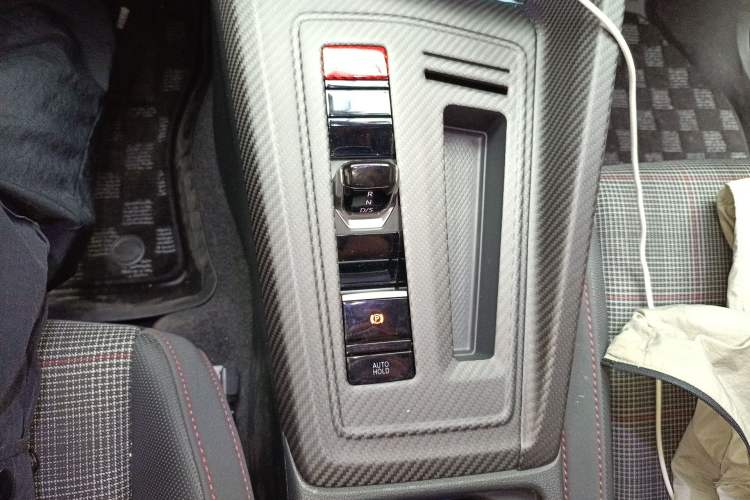 Used Volkswagen Golf GTI 2023 380TSI DSG GTI Gear Lever