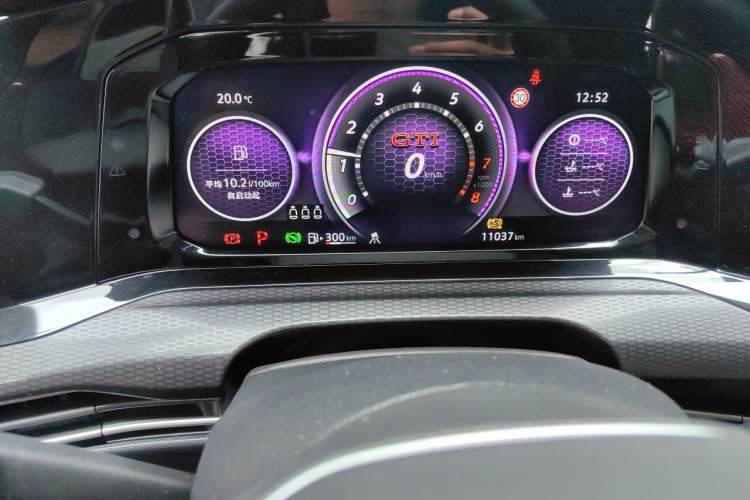 Used Volkswagen Golf GTI 2023 380TSI DSG GTI Instrument Cluster