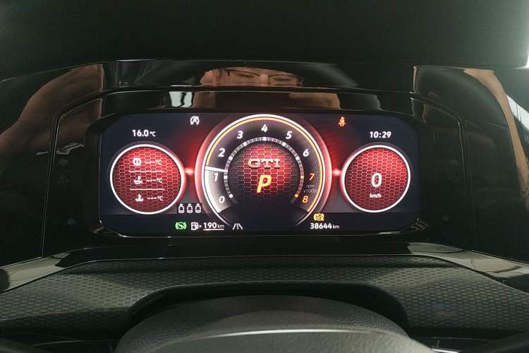 Used Volkswagen Golf GTI 2023 380TSI DSG GTI Instrument Cluster