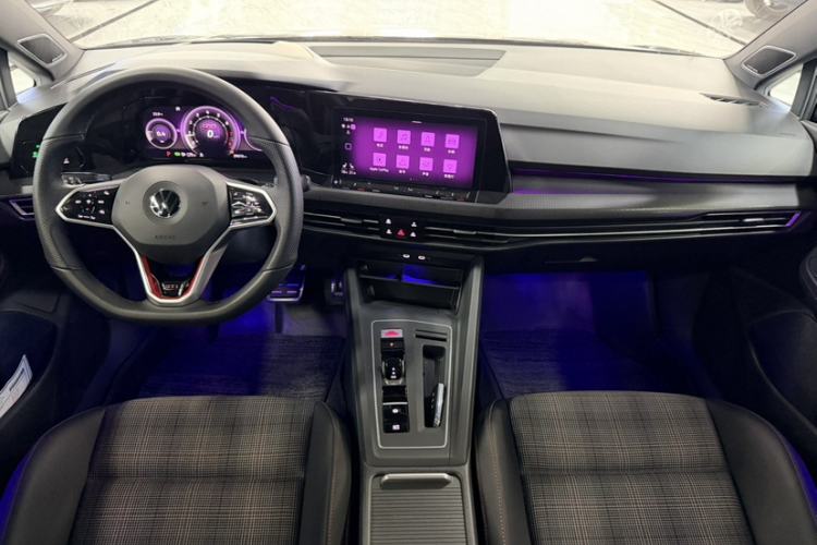 Used Volkswagen Golf GTI 2023 380TSI DSG GTI Interior 1