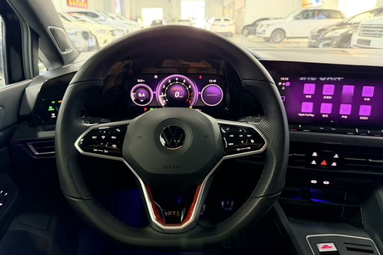 Used Volkswagen Golf GTI 2023 380TSI DSG GTI Interior 2