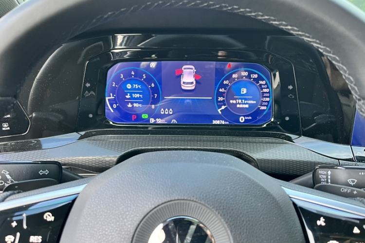 Used Volkswagen Golf GTI 2023 380TSI DSG GTI Interior 3
