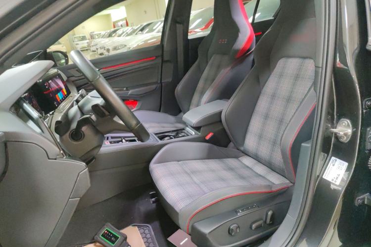 Used Volkswagen Golf GTI 2023 380TSI DSG GTI Left Front Seat