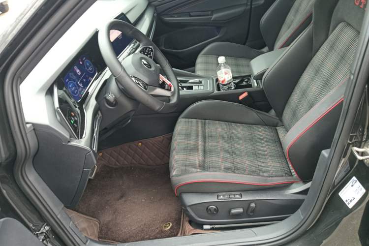 Used Volkswagen Golf GTI 2023 380TSI DSG GTI Left Front Seat