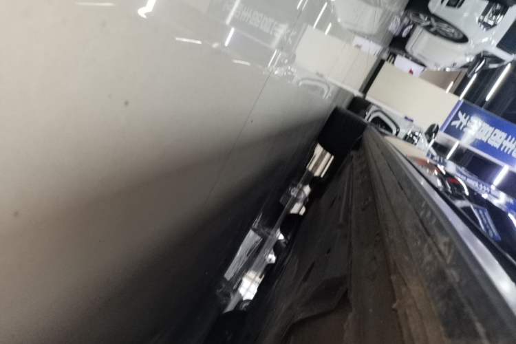 Used Volkswagen Golf GTI 2023 380TSI DSG GTI Left Side Sill