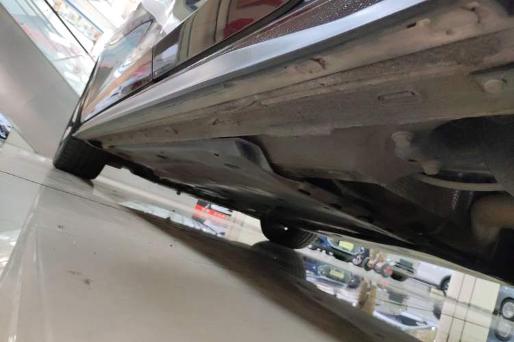 Used Volkswagen Golf GTI 2023 380TSI DSG GTI Left Side Sill