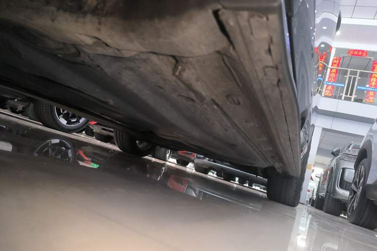 Used Volkswagen Golf GTI 2023 380TSI DSG GTI Left Side Sill
