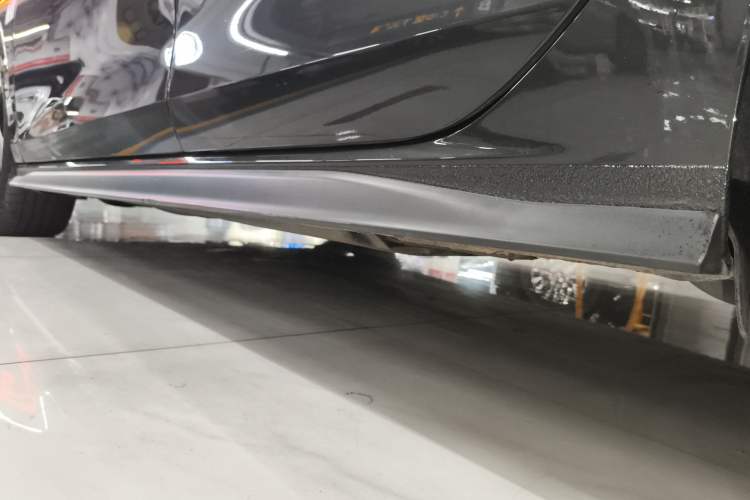 Used Volkswagen Golf GTI 2023 380TSI DSG GTI Left Side Sill