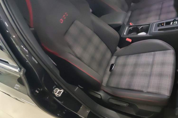 Used Volkswagen Golf GTI 2023 380TSI DSG GTI Right Front Seat
