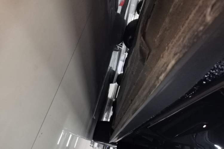 Used Volkswagen Golf GTI 2023 380TSI DSG GTI Right Side Sill