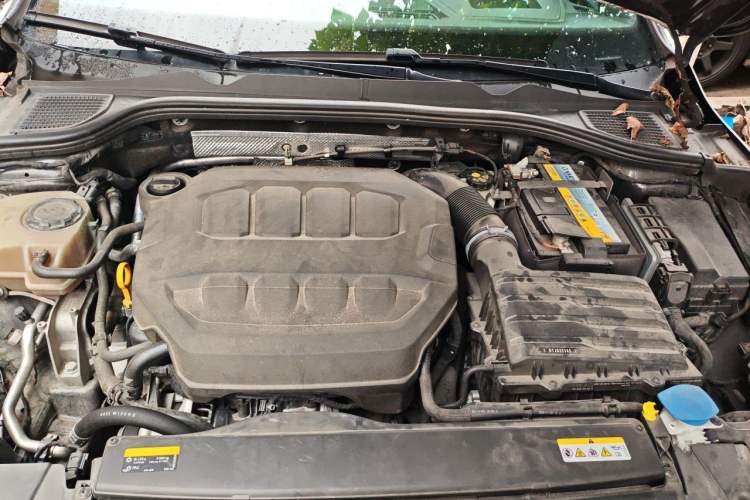 Used Volkswagen Golf GTI 2023 380TSI DSG GTI Engine Bay
