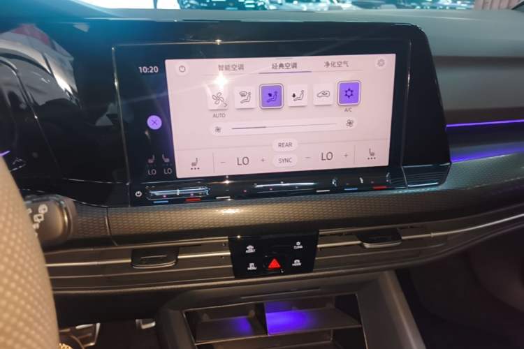 Used Volkswagen Golf GTI 2023 380TSI DSG GTI Audio And AC Panel