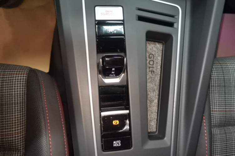 Used Volkswagen Golf GTI 2023 380TSI DSG GTI Gear Lever