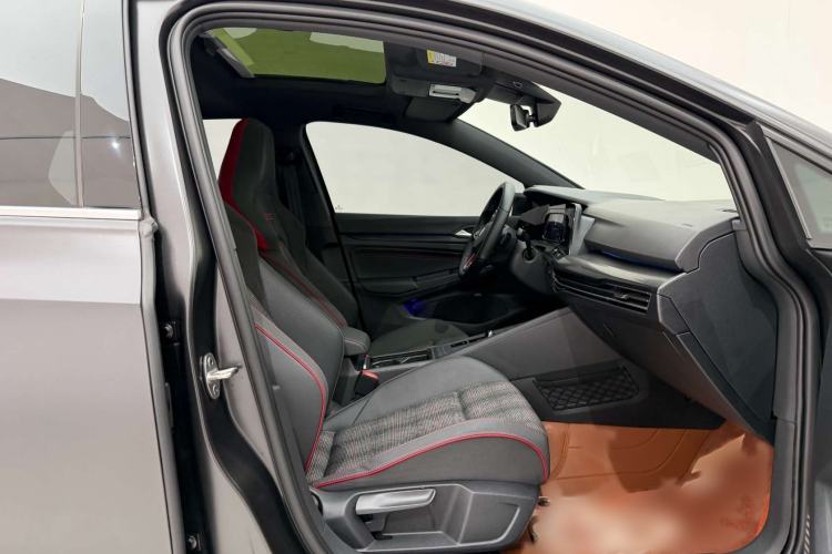 Used Volkswagen Golf GTI 2023 380TSI DSG GTI Interior 10