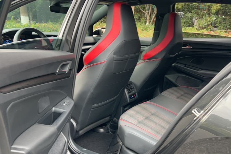 Used Volkswagen Golf GTI 2023 380TSI DSG GTI Interior 4