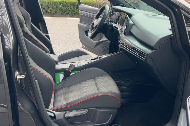 Used Volkswagen Golf GTI 2023 380TSI DSG GTI Interior 6
