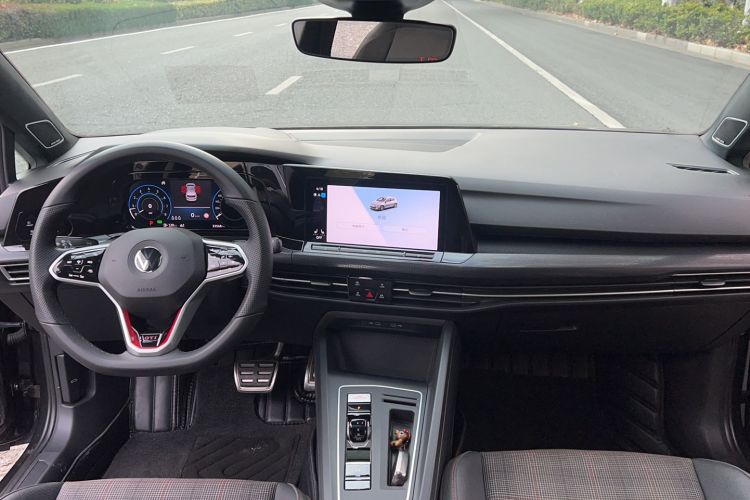 Used Volkswagen Golf GTI 2023 380TSI DSG GTI Interior 8