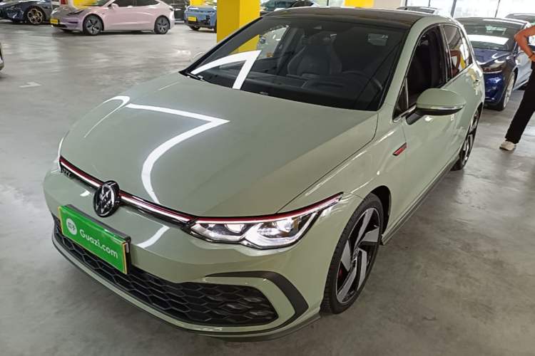 Volkswagen Golf GTI 2023 380TSI DSG GTI