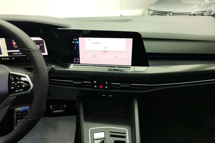 Used Volkswagen Golf GTI 2023 380TSI DSG GTI Audio And AC Panel