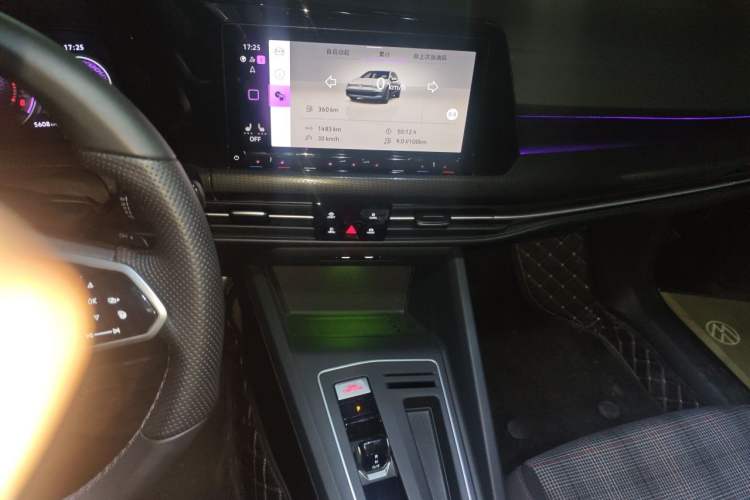 Used Volkswagen Golf GTI 2023 380TSI DSG GTI Audio And AC Panel