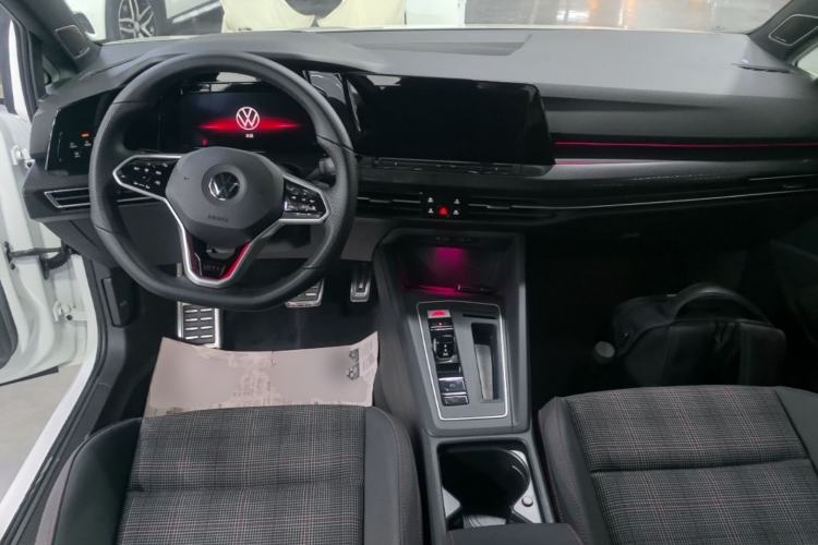 Used Volkswagen Golf GTI 2023 380TSI DSG GTI Center Console