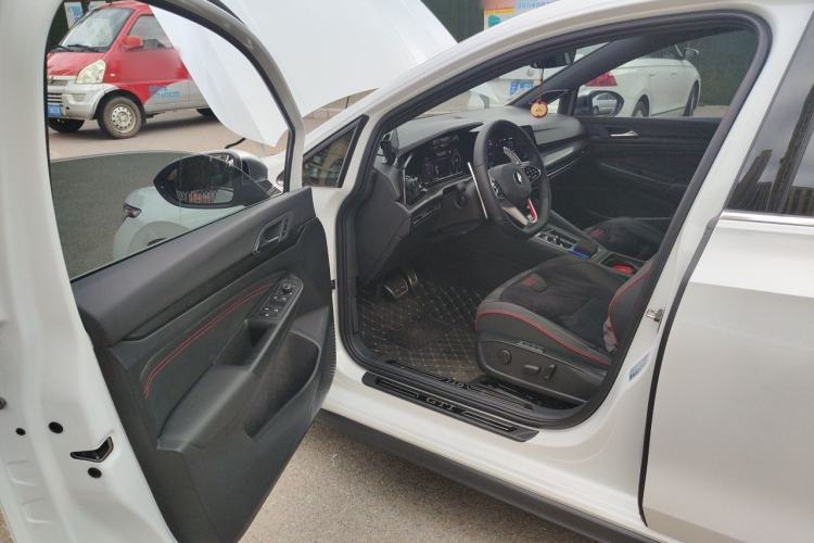 Used Volkswagen Golf GTI 2023 380TSI DSG GTI Driver Seat
