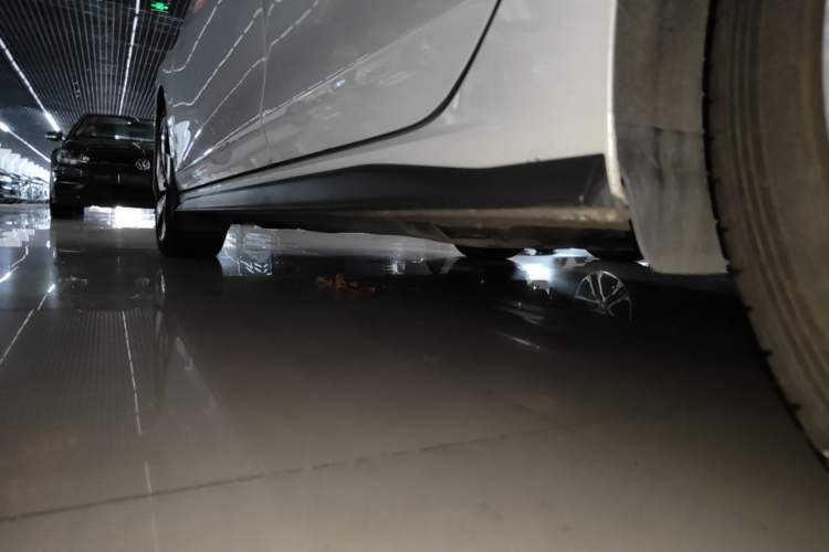 Used Volkswagen Golf GTI 2023 380TSI DSG GTI Left Side Sill