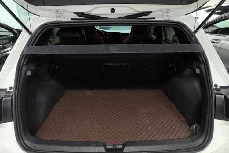 Used Volkswagen Golf GTI 2023 380TSI DSG GTI Trunk