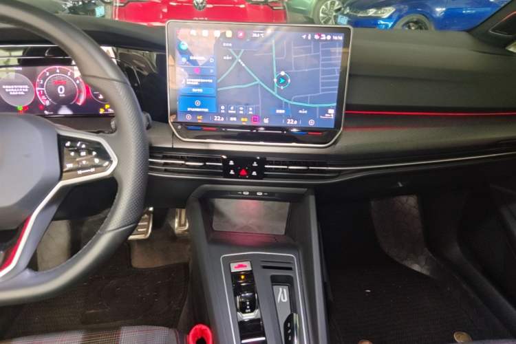 Used Volkswagen Golf GTI 2025 380TSI DSG GTI Audio And AC Panel