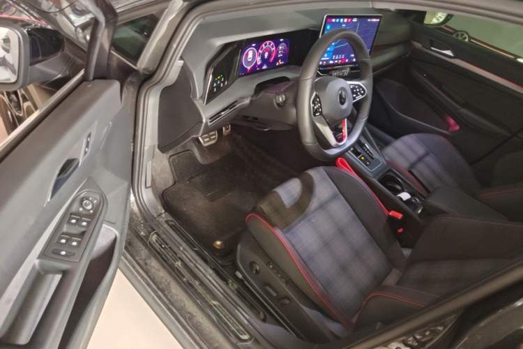 Used Volkswagen Golf GTI 2025 380TSI DSG GTI Driver Seat