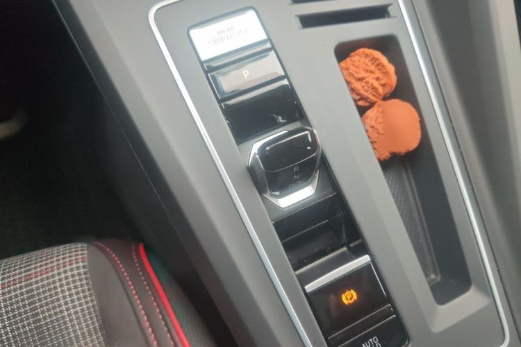 Used Volkswagen Golf GTI 2025 380TSI DSG GTI Gear Lever